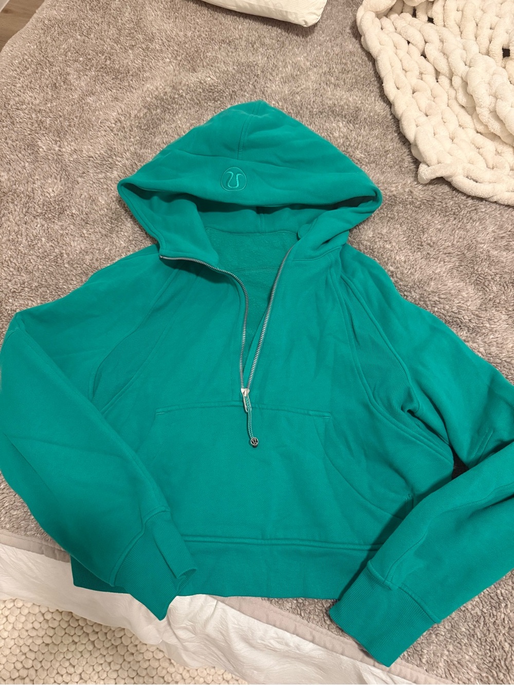 RARE lululemon athletica kelly green Half-Zip Hooded Sweater
